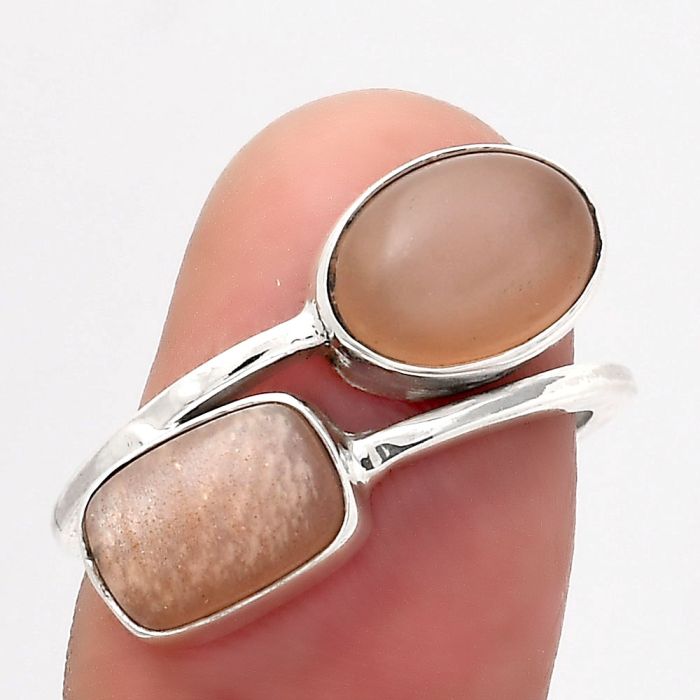 Natural Peach Moonstone Ring size-8 SDR136048 R-1235, 7x10 mm
