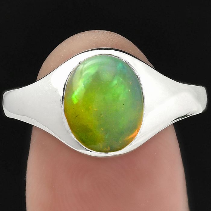 Natural Ethiopian Opal Ring size-8 SDR151423 R-1115, 8x10 mm