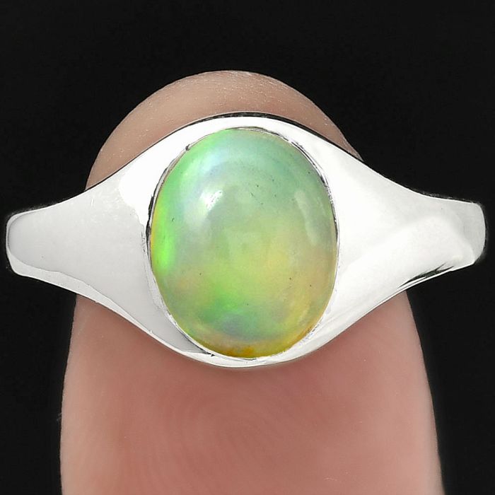 Natural Ethiopian Opal Ring size-7 SDR151440 R-1115, 8x10 mm