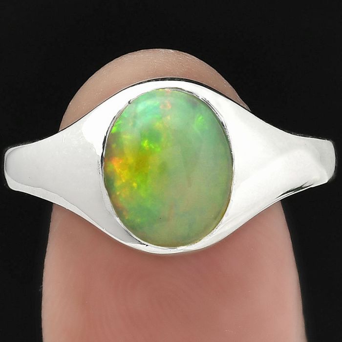 Natural Ethiopian Opal Ring size-8 SDR151447 R-1115, 8x10 mm