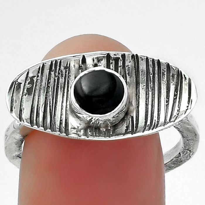 Natural Black Onyx - Brazil Ring size-8 SDR156662 R-1573, 6x6 mm