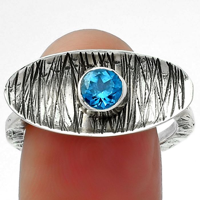 London Blue Topaz Ring size-8.5 SDR156676 R-1573, 5x5 mm