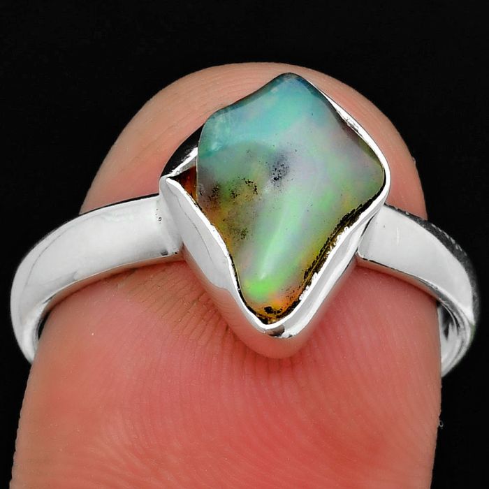 Natural Ethiopian Opal Rough Ring size-9 SDR157611 R-1001, 9x12 mm