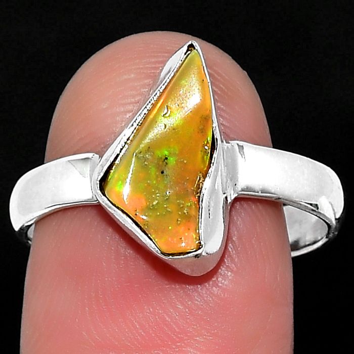 Natural Ethiopian Opal Rough Ring size-9 SDR158715 R-1001, 7x13 mm
