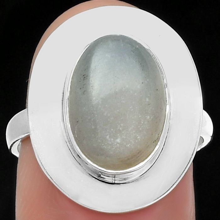 Natural Srilankan Moonstone Ring size-7.5 SDR160158 R-1082, 9x13 mm