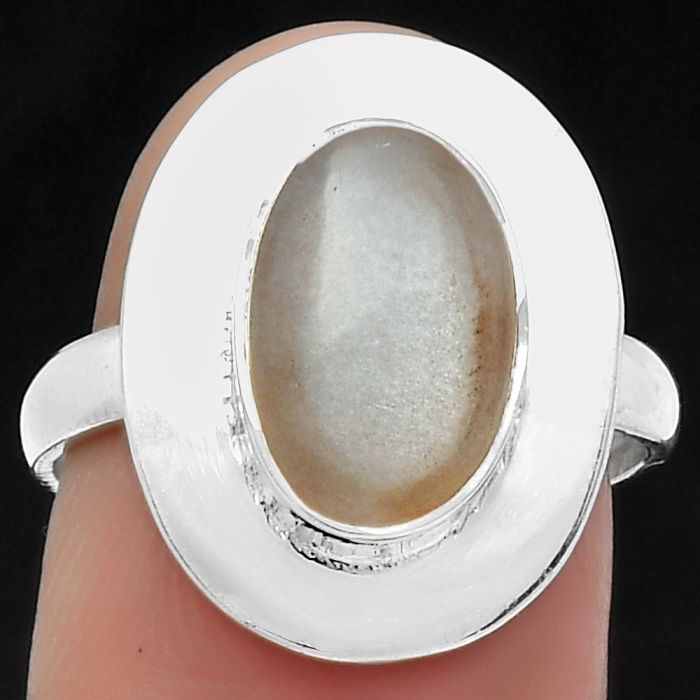 Natural Srilankan Moonstone Ring size-7.5 SDR160162 R-1082, 8x12 mm