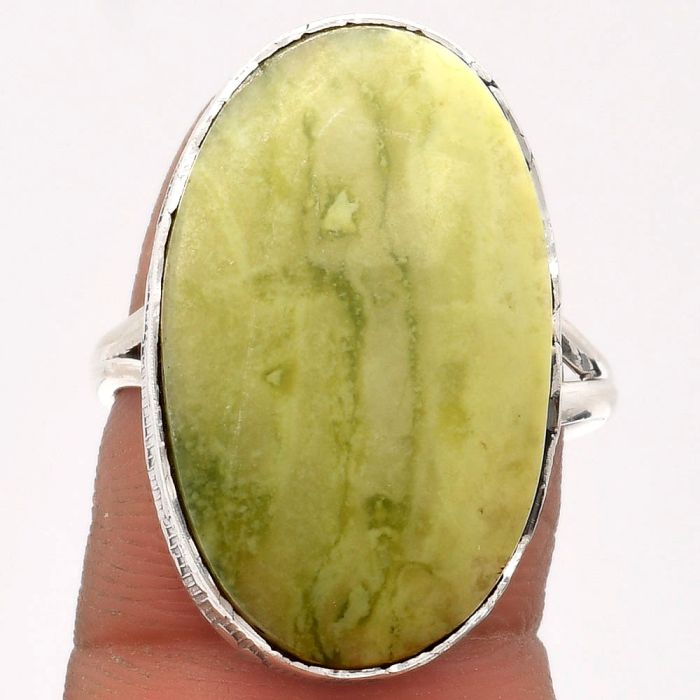 Natural Serpentine Ring size-9.5 SDR162565 R-1191, 16x26 mm