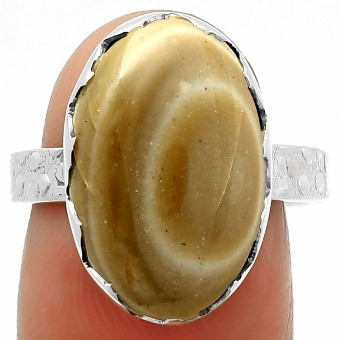 Natural Flint Stone Ring size-7.5 SDR165216 R-1338, 12x18 mm