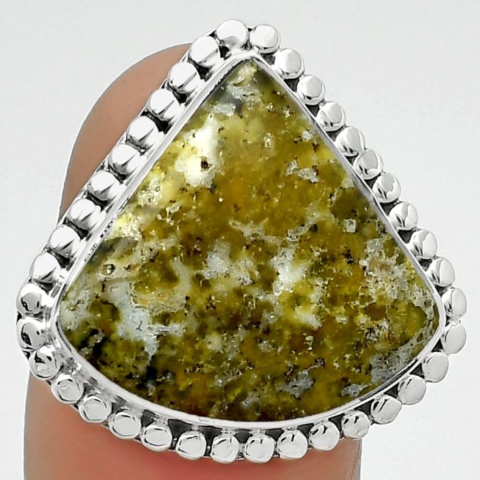 Natural Serpentine Ring size-8 SDR165629 R-1071, 18x19 mm
