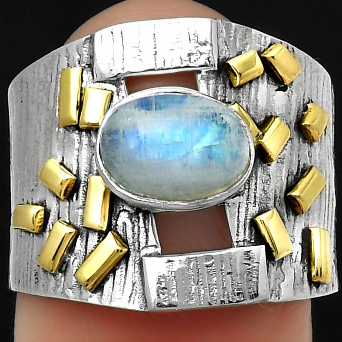 Two Tone - Rainbow Moonstone - India Ring size-7.5 SDR168472 R-1543, 6x8 mm