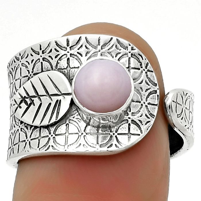 Adjustable - Pink Opal - Australia Ring size-7.5 SDR170242 R-1319, 6x6 mm