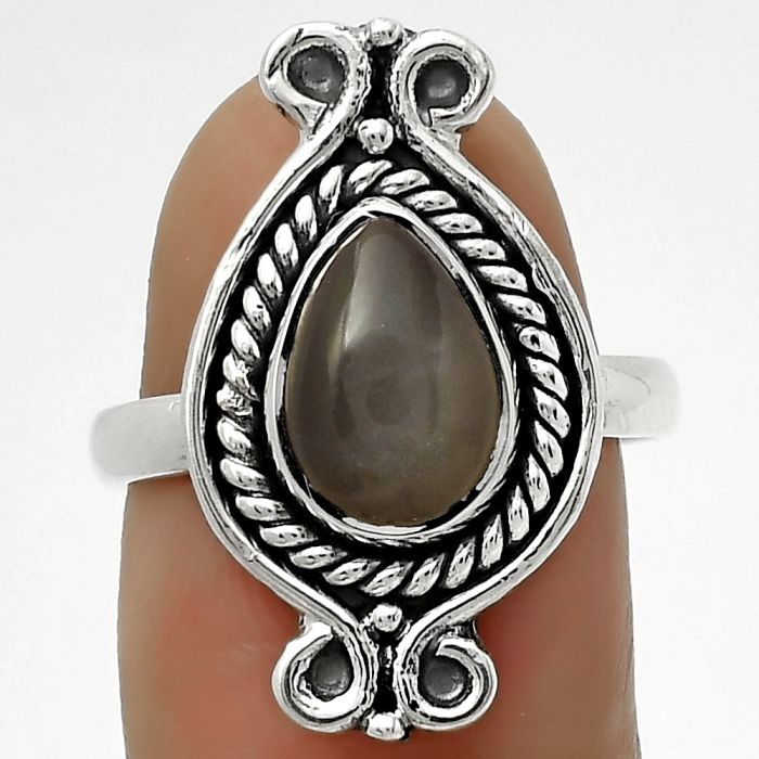 Natural Gray Moonstone Ring size-8 SDR170722 R-1108, 7x10 mm
