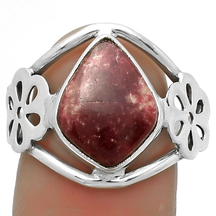 Natural Pink Thulite - Norway Ring size-8 SDR172119 R-1497, 10x14 mm