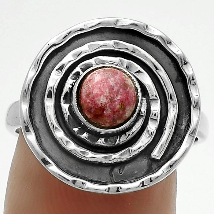 Spiral - Natural Pink Thulite - Norway Ring size-8 SDR175279 R-1361, 6x6 mm