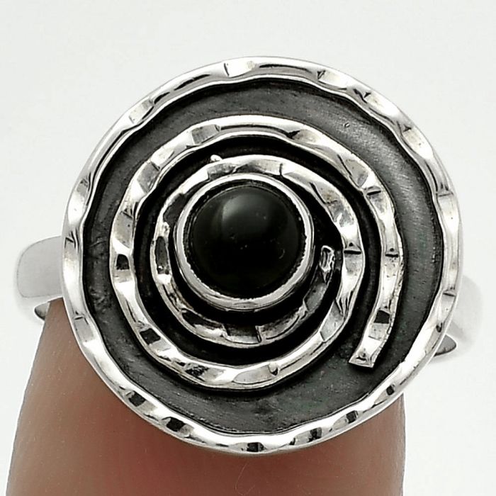 Spiral - Natural Black Onyx - Brazil Ring size-7 SDR175283 R-1361, 5x5 mm
