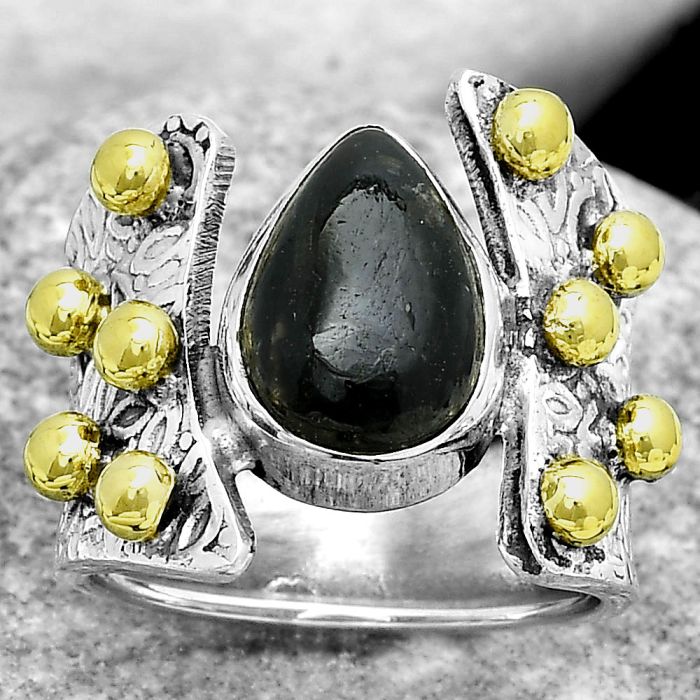 Two Tone - Natural Nuummite Ring size-6 SDR181897 R-1367, 8x12 mm