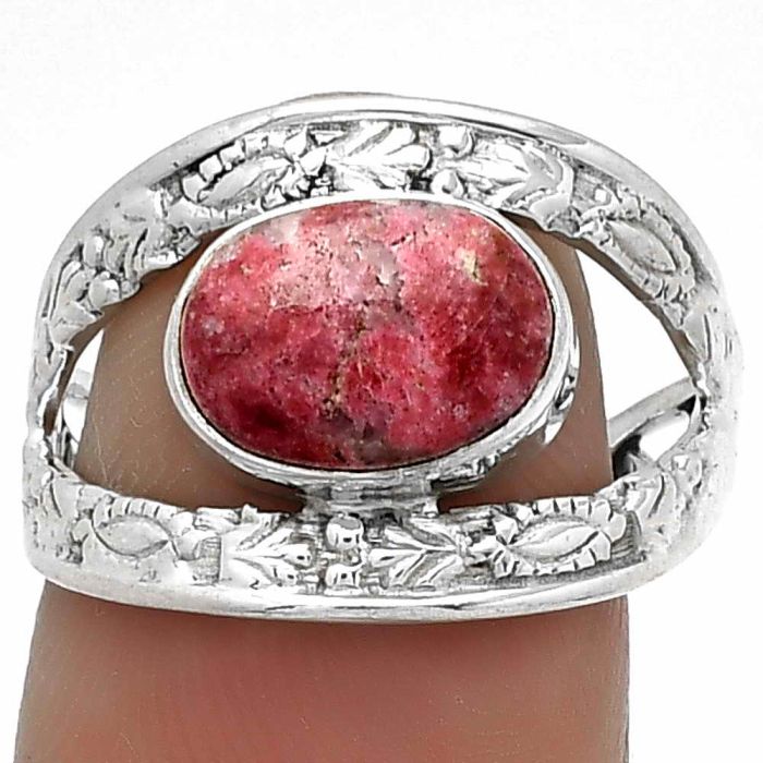 Natural Pink Thulite - Norway Ring size-8 SDR182223 R-1426, 7x10 mm