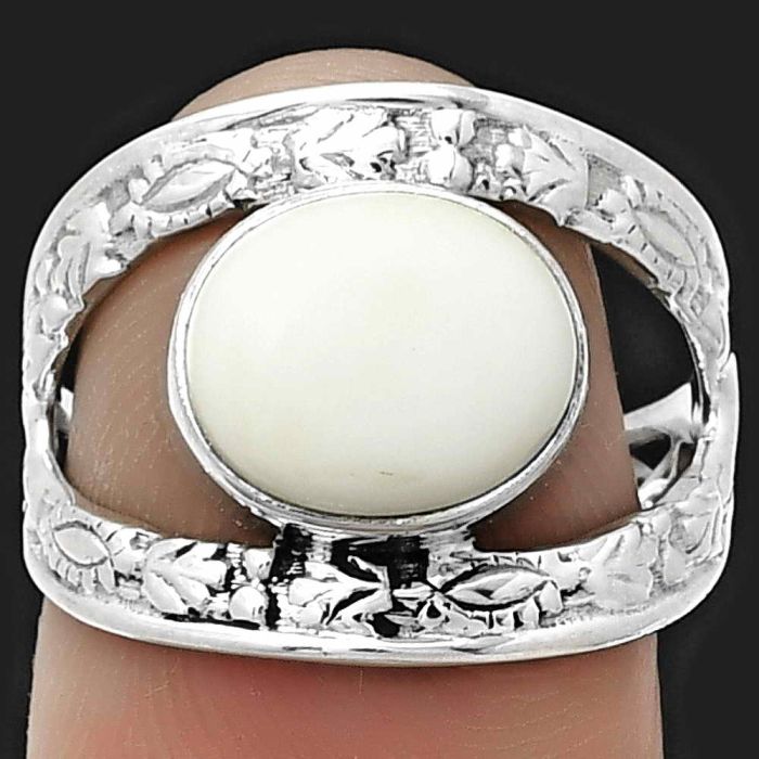 Natural White Opal Ring size-7 SDR182260 R-1426, 9x11 mm