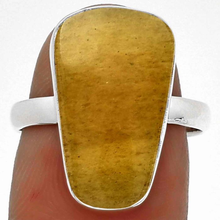 Natural Honey Aragonite Ring size-7.5 SDR182953 R-1001, 11x19 mm