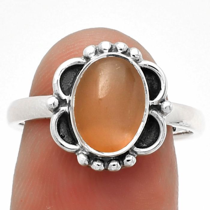 Natural Peach Moonstone Ring size-8 SDR183013 R-1103, 7x9 mm