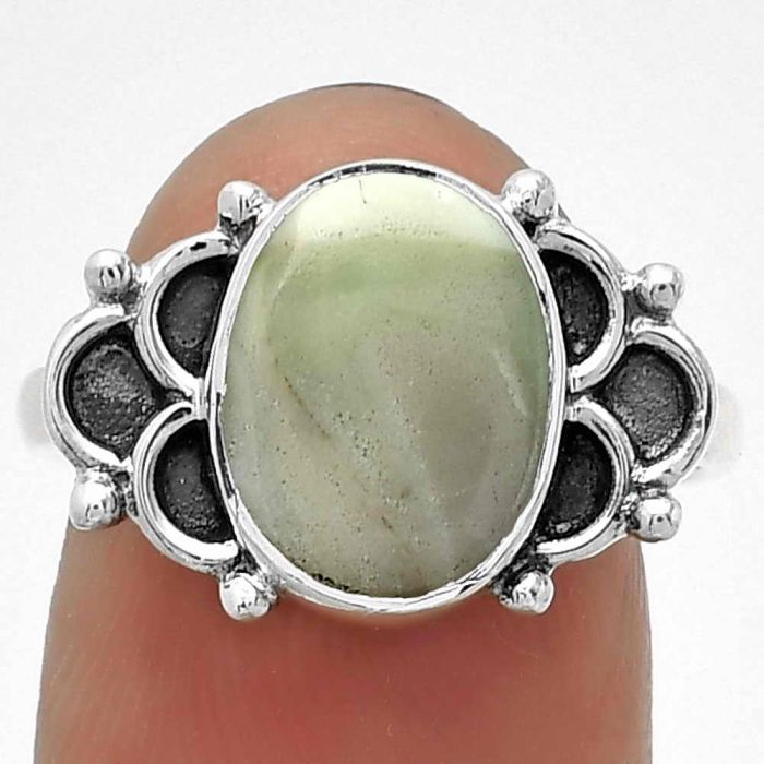 Natural Serpentine Ring size-8 SDR183074 R-1104, 9x12 mm
