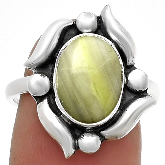 Natural Serpentine Ring size-8 SDR183257 R-1125, 8x11 mm