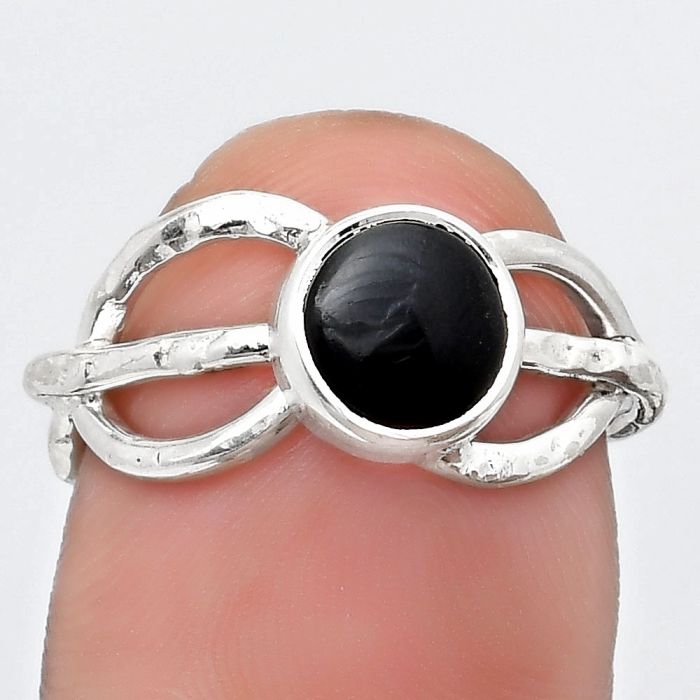Natural Black Onyx - Brazil Ring size-7 SDR186483 R-1139, 7x7 mm
