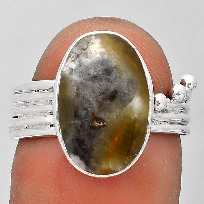 Natural Australian Prehnite Ring size-7.5 SDR194017 R-1492, 10x15 mm