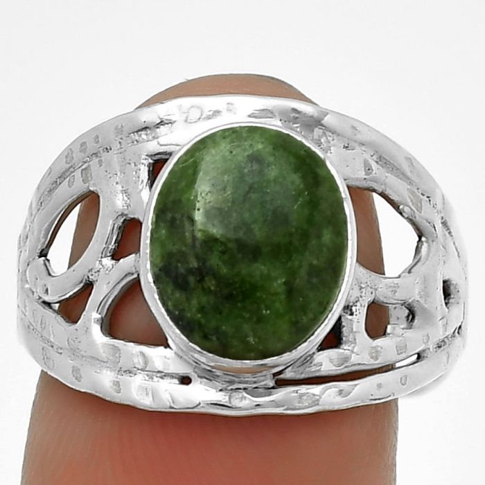Natural Serpentine Ring size-9 SDR199191 R-1133, 9x11 mm
