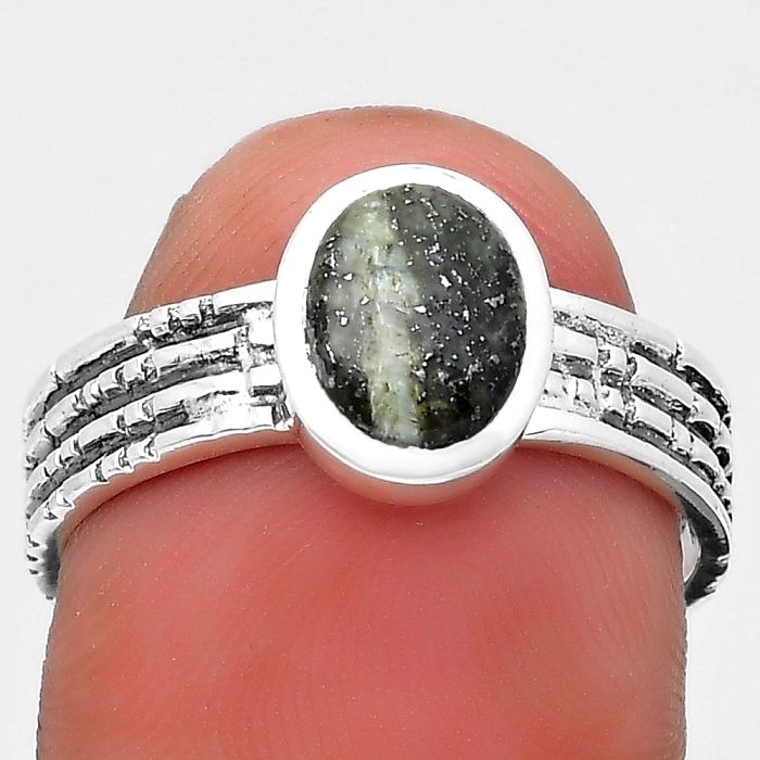 Natural Chrysotile Ring size-8 SDR199399 R-1155, 6x8 mm