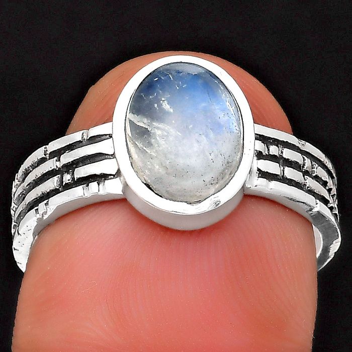 Natural Rainbow Moonstone - India Ring size-8 SDR199430 R-1155, 7x9 mm