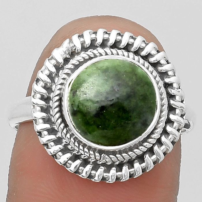 Natural Serpentine Ring size-8.5 SDR199803 R-1279, 10x10 mm