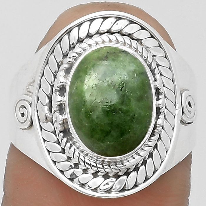 Natural Serpentine Ring size-7.5 SDR199979 R-1398, 8x11 mm