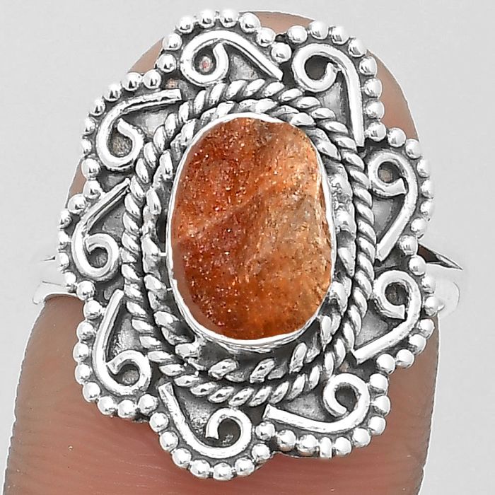 Natural Sunstone Rough Ring size-8 SDR200118 R-1322, 7x10 mm
