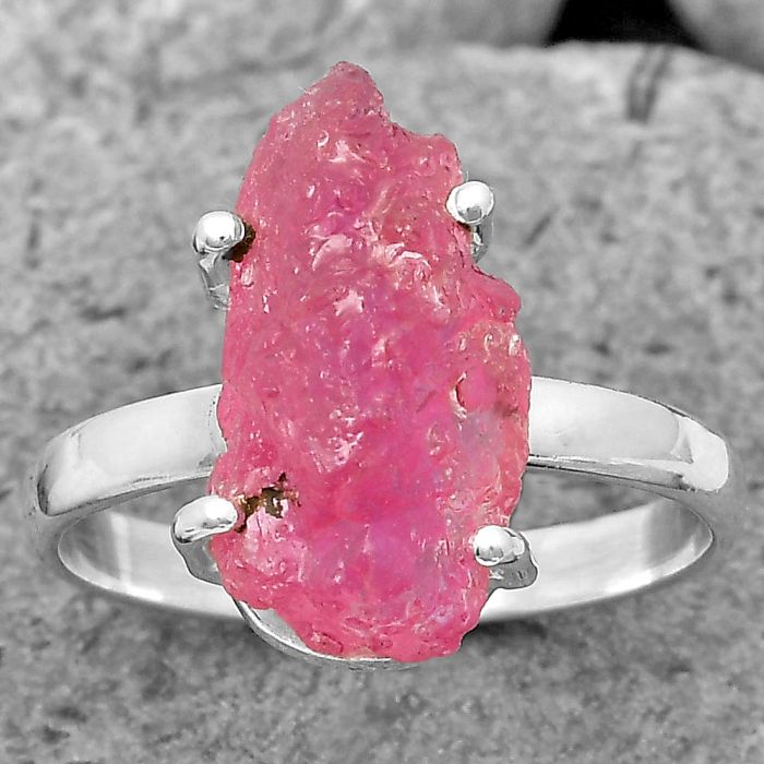 Natural Ruby Rough Ring size-8 SDR200410 R-1052, 8x17 mm