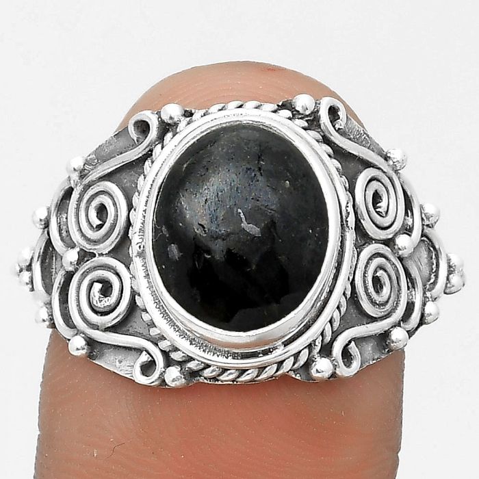 Natural Nuummite Ring size-9 SDR201711 R-1282, 9x11 mm