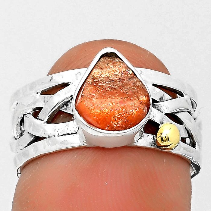 Natural Sunstone Rough Ring size-7 SDR204027 R-1476, 7x9 mm