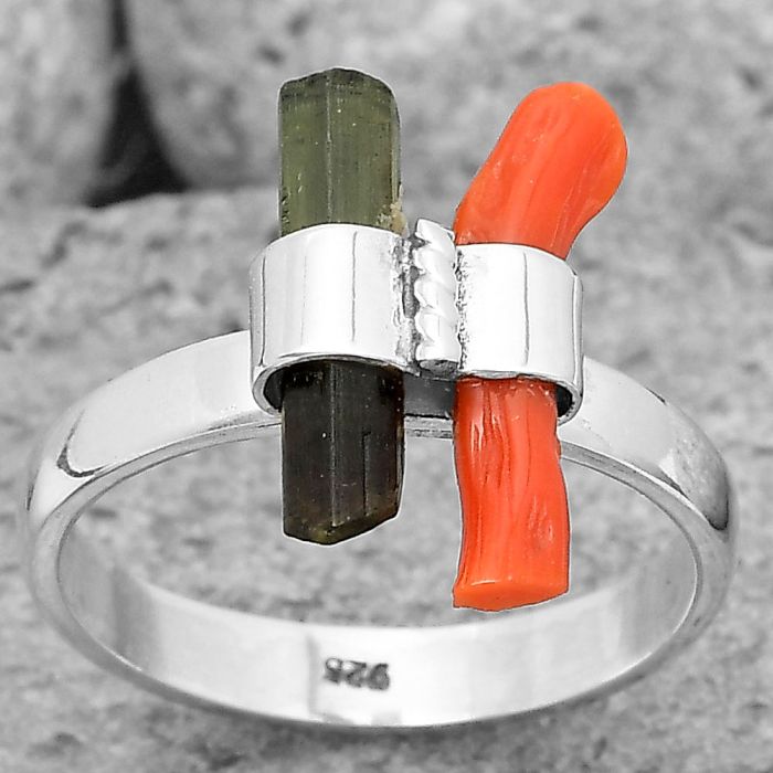 Coral Stick & Green Tourmaline Stick Ring size-7 SDR204188 R-1611, 3x16 mm