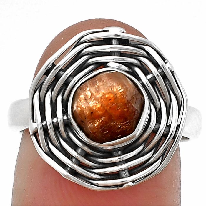 Natural Sunstone Rough Ring size-7 SDR204976 R-1445, 7x7 mm
