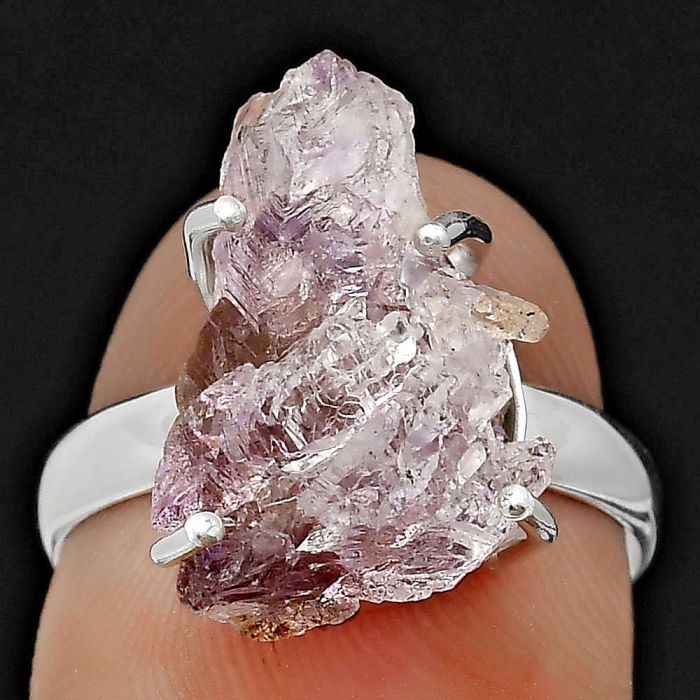 Super 23 Amethyst Mineral From Auralite Rough Ring size-8 SDR205274 R-1052, 12x17 mm