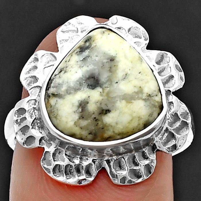 Authentic White Buffalo Turquoise Nevada Ring size-8 SDR205762 R-1241, 12x13 mm