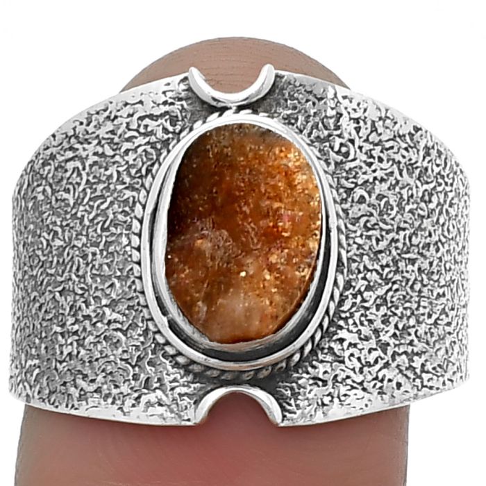 Sunstone Rough Ring size-9.5 SDR206458 R-1436, 6x9 mm