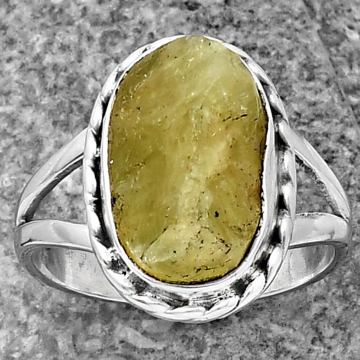 Green Kyanite Rough Ring size-7 SDR207334 R-1430, 9x14 mm