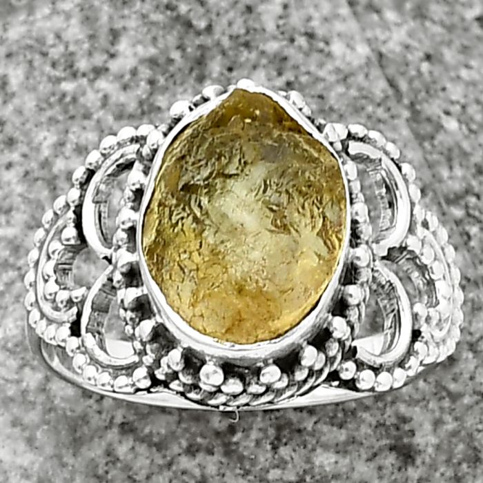 Yellow Scapolite Rough Ring size-7 SDR207431 R-1429, 8x12 mm