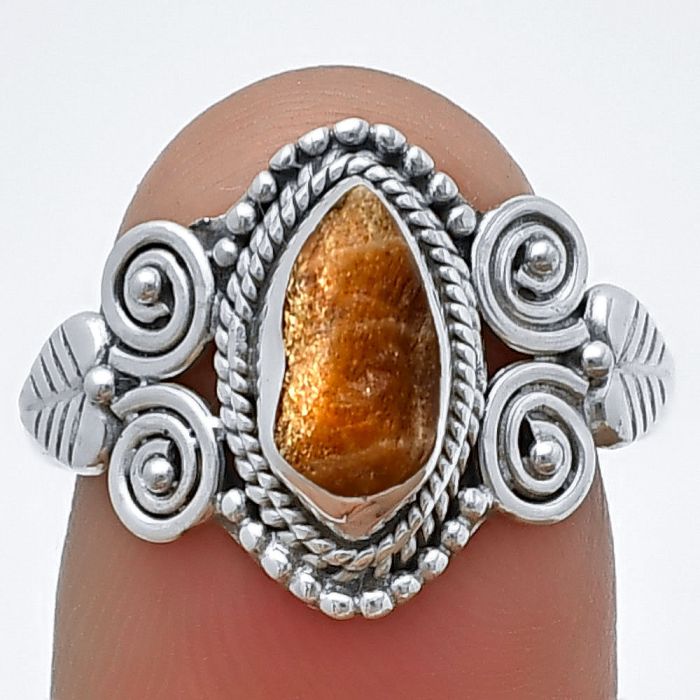 Sunstone Rough Ring Size-8 SDR210464 R-1280, 5x9 mm