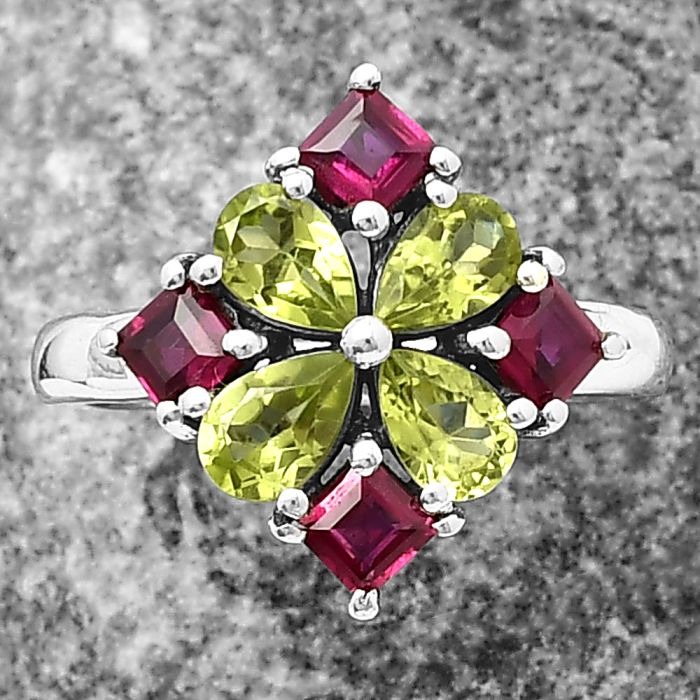 Peridot and Garnet Ring size-8 SDR211534 R-1021, 6x4 mm