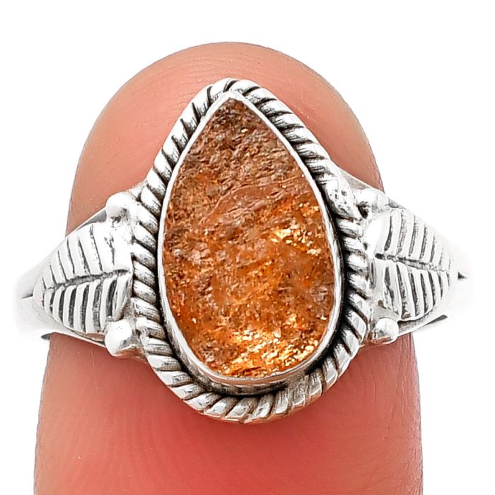 Sunstone Rough Ring Size-8 SDR212798 R-1403, 7x12 mm