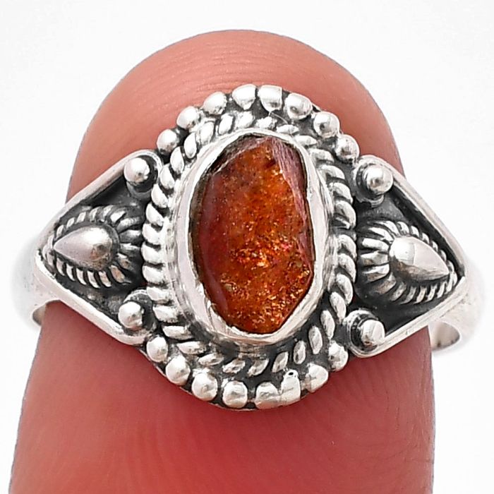 Sunstone Rough Ring Size-7.5 SDR214499 R-1300, 5x8 mm