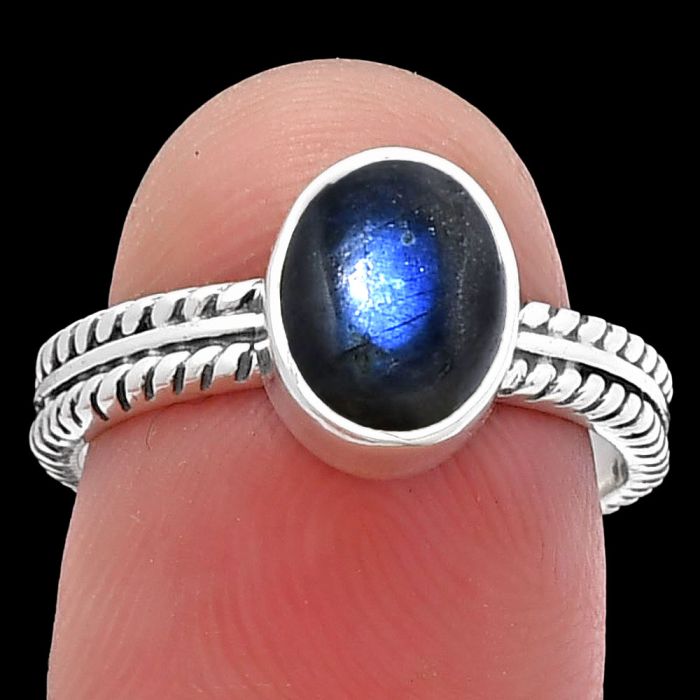 Blue Fire Labradorite Ring size-7 SDR217337 R-1260, 7x9 mm