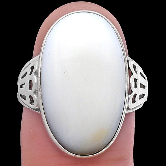 White Opal Ring size-7.5 SDR219414 R-1593, 13x21 mm